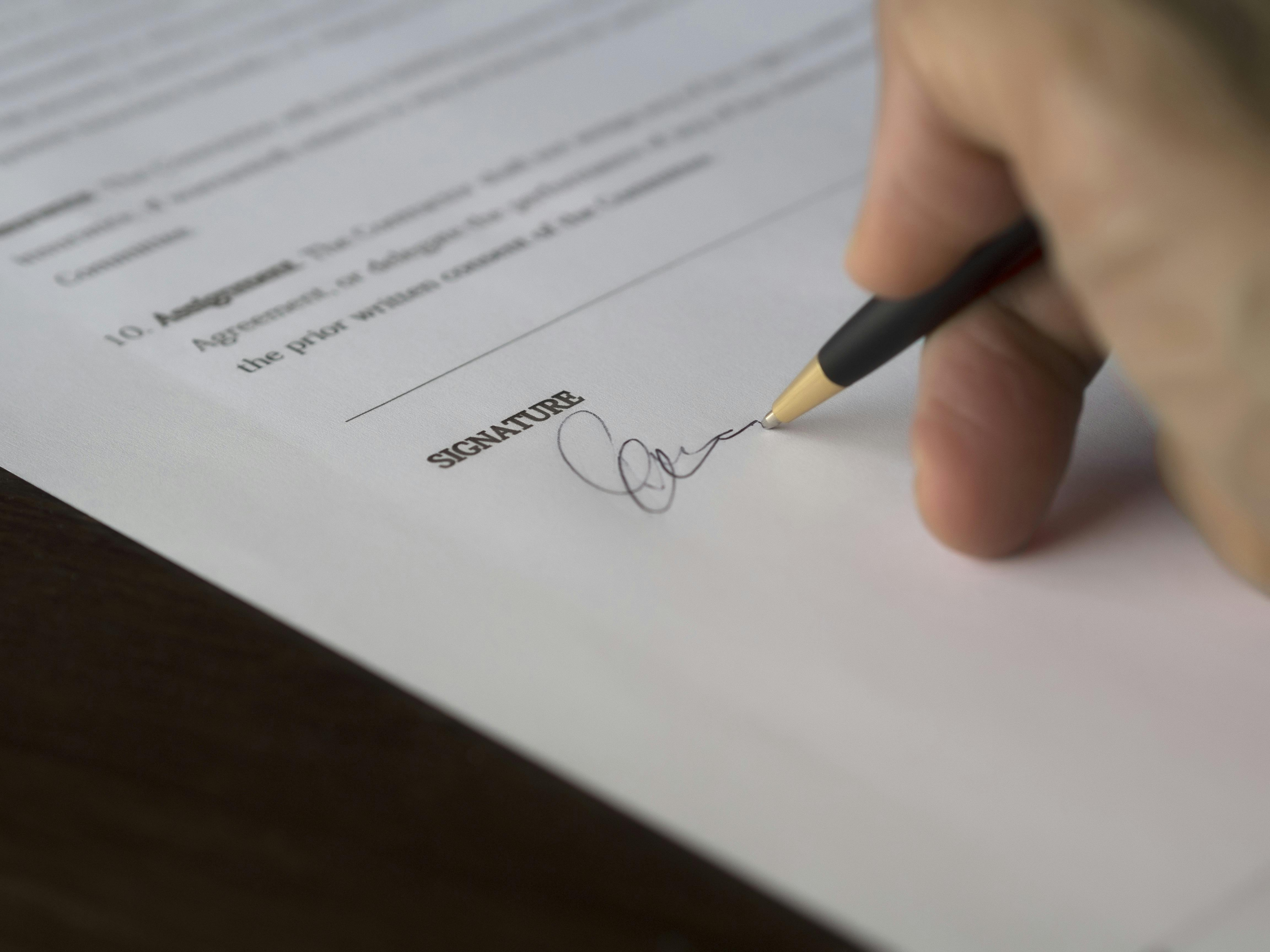 Arbeitsvertrag Unterschrift